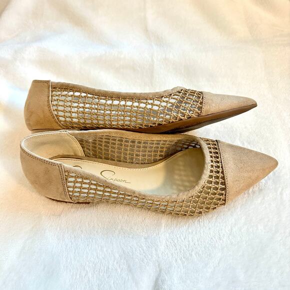 Jessica Simpson Tan Flats, Size 8 - Picture 2 of 7